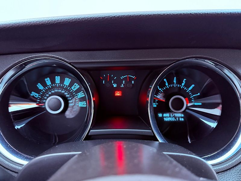 Ford Mustang 5.0 GT Manuál - fotka 18 z 23