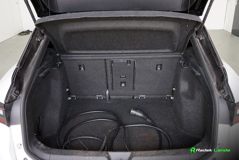 Volkswagen ID.4 (2021) 1st Edition | Pro Performance - fotka 7 z 9