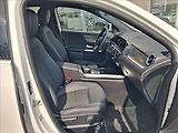 Mercedes-Benz GLA 1,3 180 MHEV Limited - náhled 17