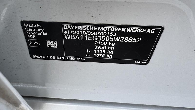 BMW X1 18sd Mpaket ČR DPH 1.majitel - fotka 16 z 16