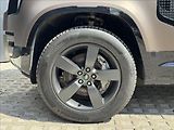 Land Rover Defender 3,0 110 D300 X-DYN. HSE ZÁRUKA - náhled 36