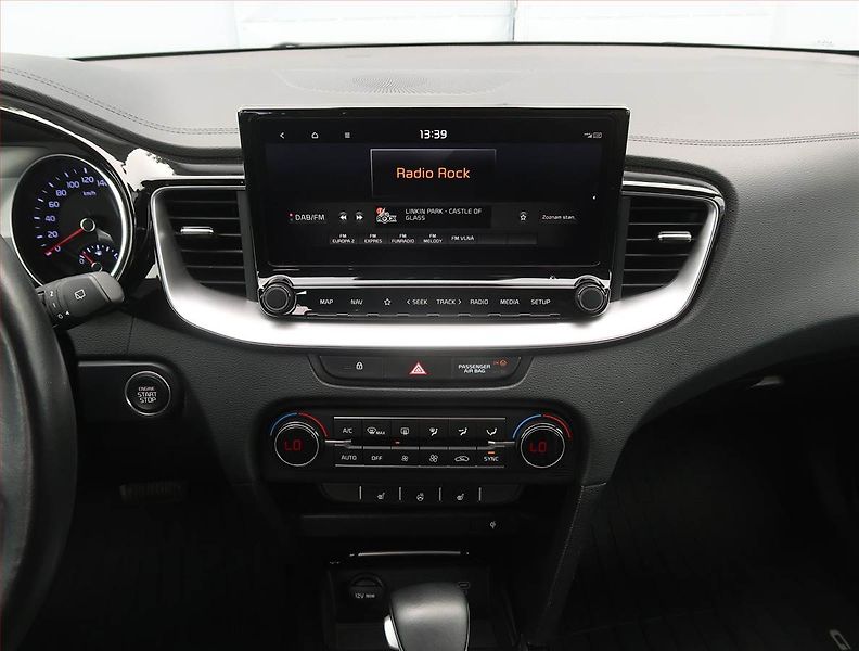 Kia XCeed (2023) Gold 1.5 T-GDI - fotka 11 z 20