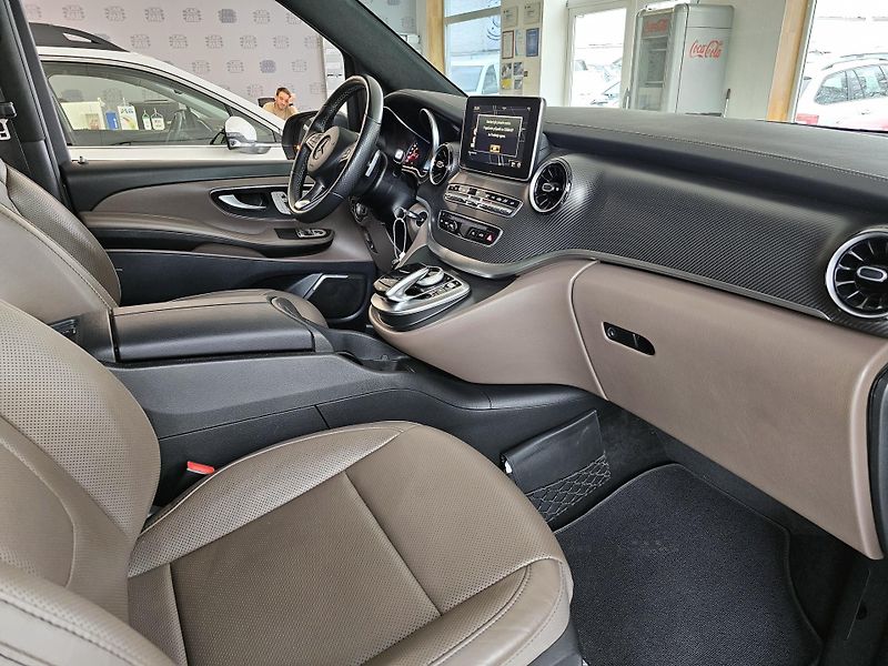 Mercedes-Benz Třídy V (2020) V300dL AMG Exclusive TOPvýbava - fotka 19 z 33