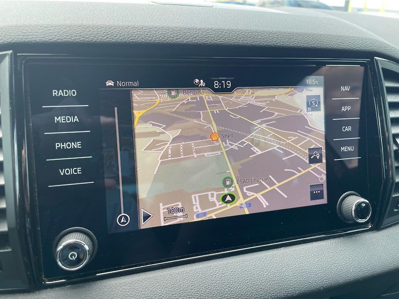 Škoda Karoq 2.0 TDi Sportline - fotka 19 z 30