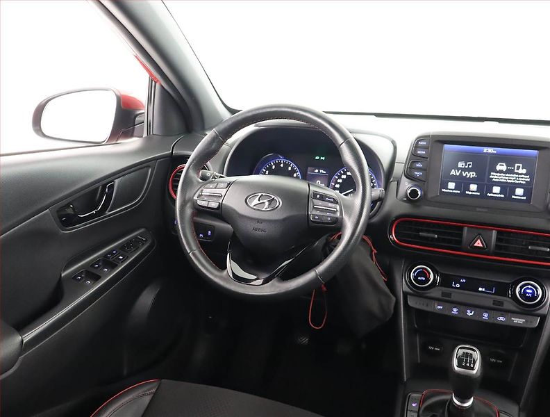 Hyundai Kona (2018) 1.0 T-GDI, Serv.kniha, Kůže - fotka 7 z 22