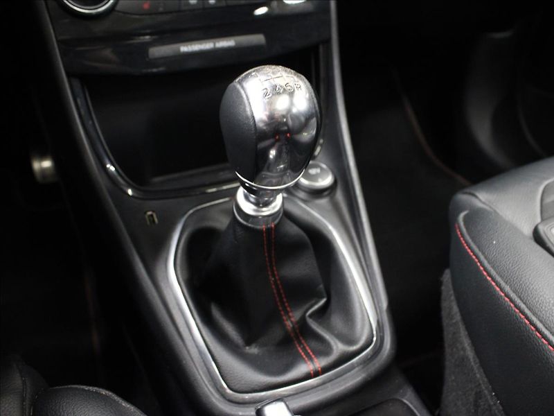 Ford Puma 1,0 EcoBoost ST-Line X - fotka 28 z 32