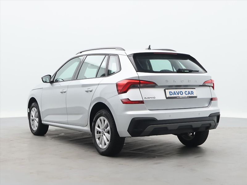 Škoda Kamiq 1,0 TSi 70kW Selection - fotka 5 z 27