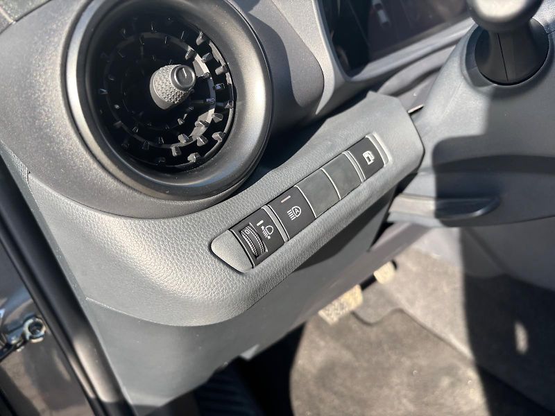 Toyota C-HR 2,0 HEV e-CVT Style - fotka 13 z 27