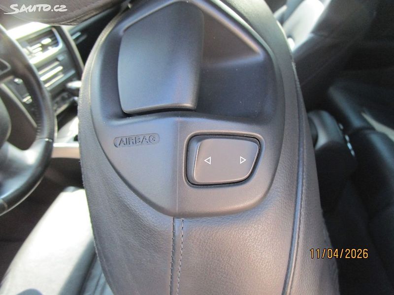 Audi A5 2,0T-132KW-NOVÁ STK+AUTOMAT - fotka 14 z 32