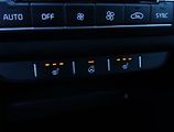 Kia Ceed (2024) 1.6 T-GDI GT - náhled 24