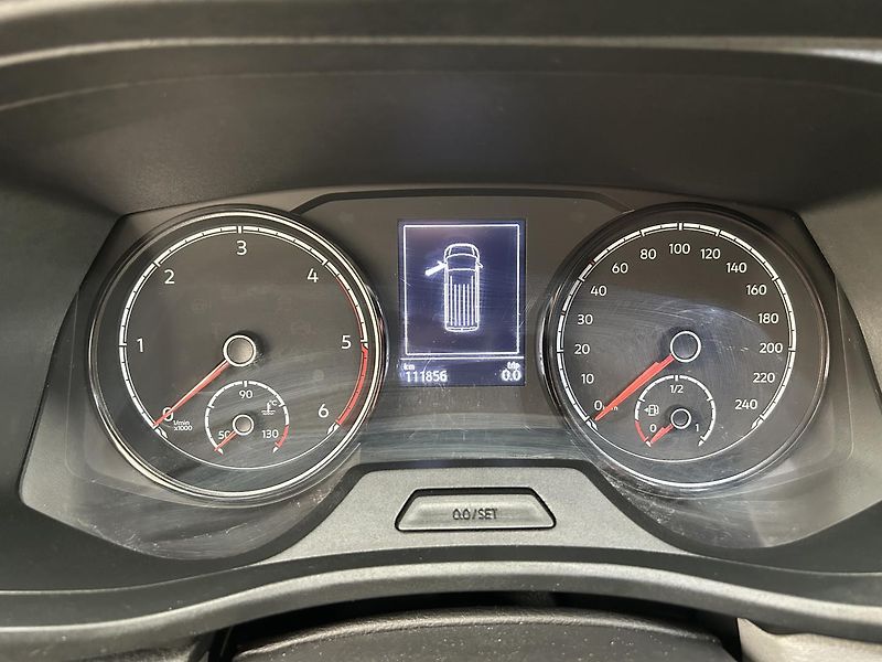 Volkswagen Transporter 2.0 TDI - fotka 8 z 23