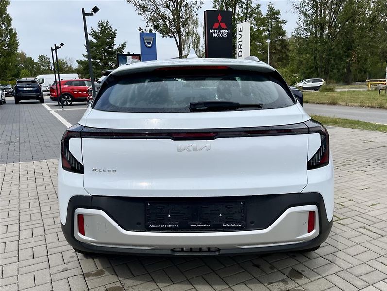 Kia XCeed (2026) 1,0 T-GDI  COMFORT - fotka 6 z 22
