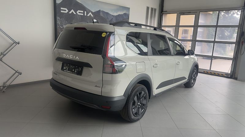 Dacia Jogger (2026) Expression Eco-G 120 7 míst - fotka 3 z 19