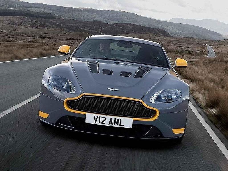 Aston Martin V12 Vantage S.