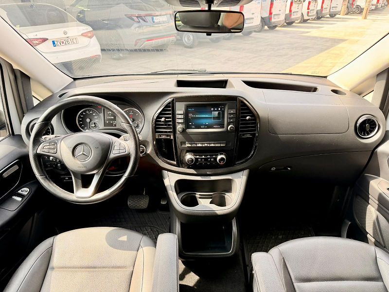 Mercedes-Benz Vito (2022) Mercedes Vito 124CDI XL Tourer - fotka 3 z 14