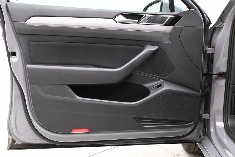 Volkswagen Passat 2,0 TDI 110kW Business Záruka - fotka 20 z 25