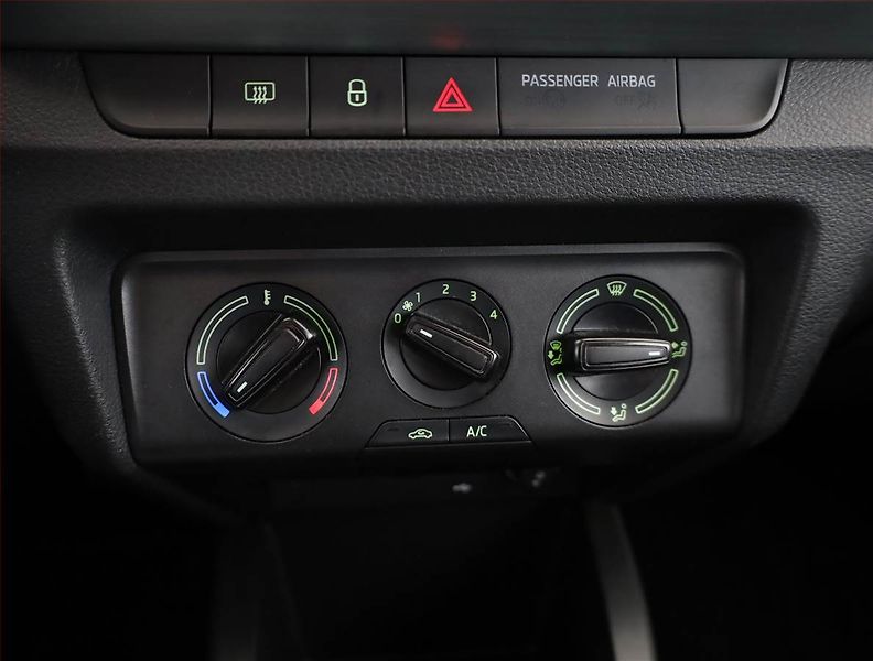 Škoda Fabia (2021) Ambition Plus 1.0 TSI - fotka 11 z 18