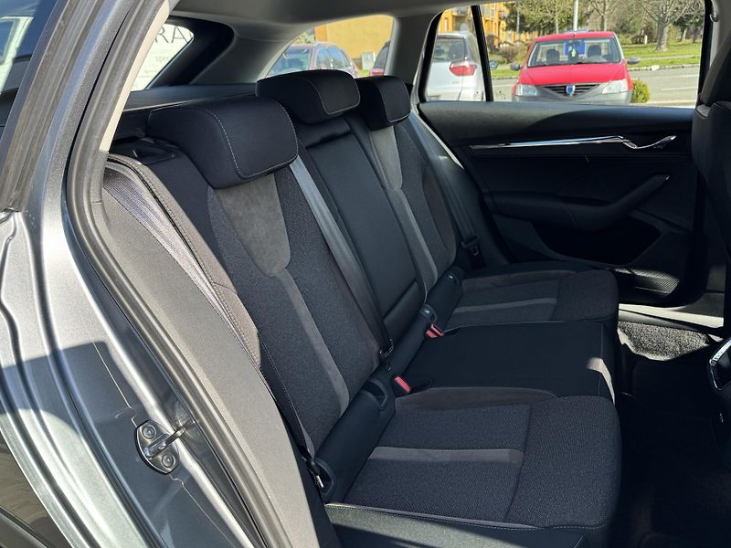 Škoda Octavia (2022) SCOUT 4x4 2.0 TDI 110 kW - fotka 22 z 24