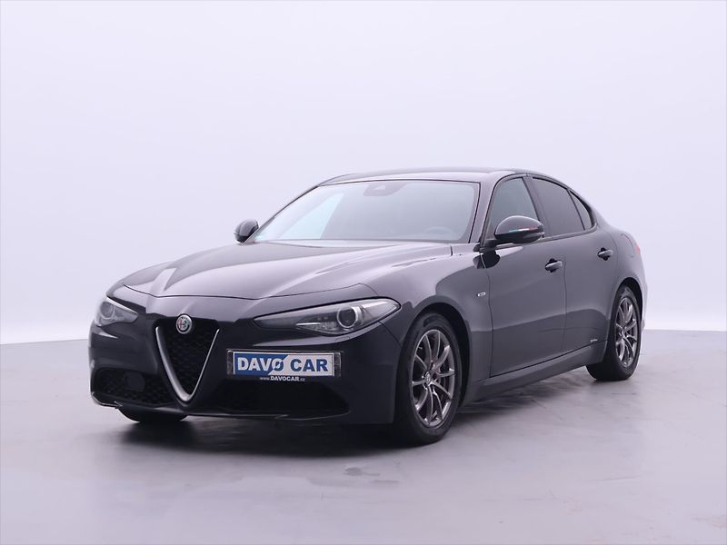 Alfa Romeo Giulia 2,1 JTD 110kW Aut. Navi Xenon - fotka 3 z 33