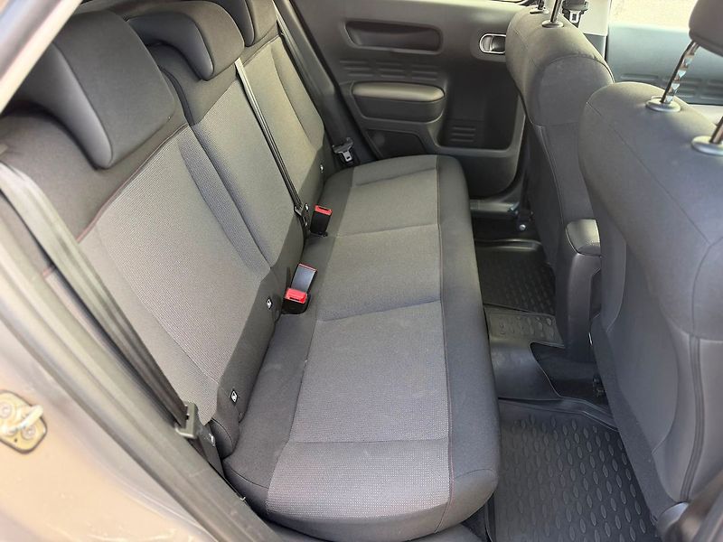 Citroën C4 CACTUS FEEL 1.2PT 110 MAN5 - fotka 10 z 31