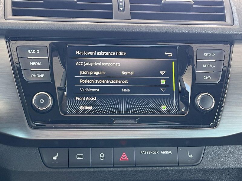 Škoda Fabia (2018) 1.0 TSI 70kW Style Plus combi - fotka 15 z 34