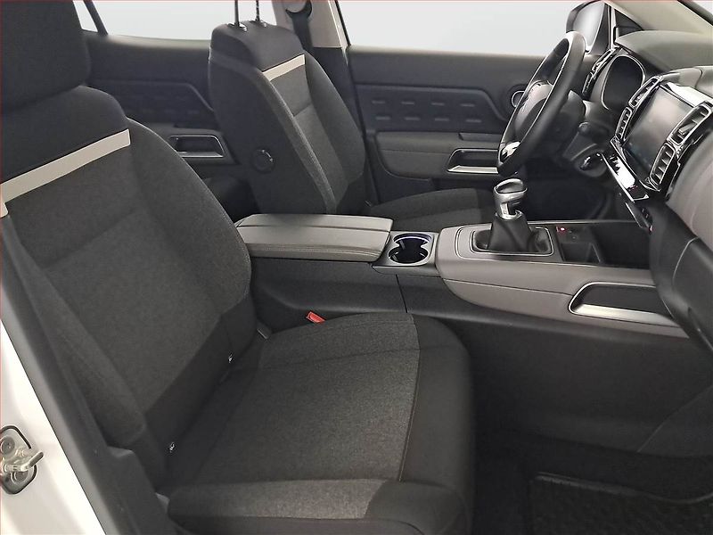 Citroën C5 Aircross (2019) PureTech 130, Serv.kniha - fotka 9 z 17