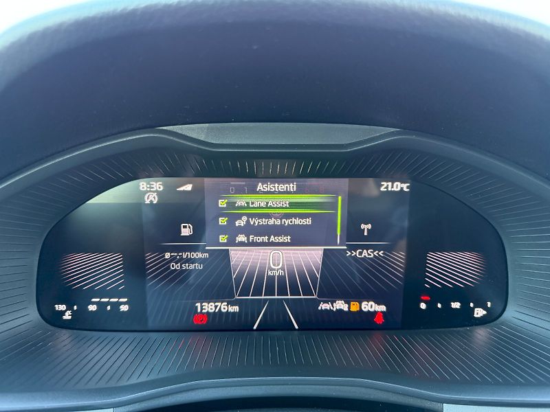 Škoda Kamiq (2025) 1.0 TSI 85kW Top Selection - fotka 16 z 35