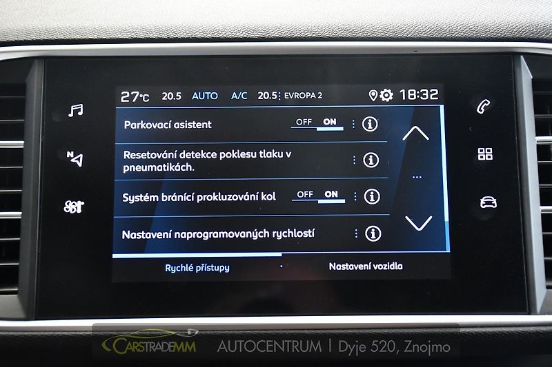 Peugeot 308 SW 1.5BlueHDi ACTIVE CARPLAY - fotka 41 z 49