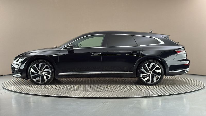 Volkswagen Arteon 1.4 TSI PHEV DSG R-Line Shooti - fotka 4 z 32