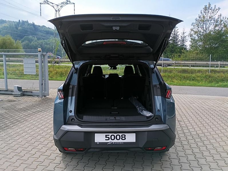 Peugeot 5008 (2026) ALLURE Hybrid 145 e-DCS6 - fotka 8 z 13