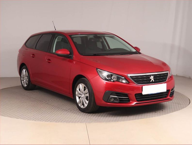 Peugeot 308 (2018) Style 1.2 PureTech, ČR,1.maj - fotografie inzerátu