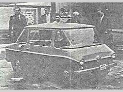 Moravan M 56 (vlevo) spolu s prototypem Avia.