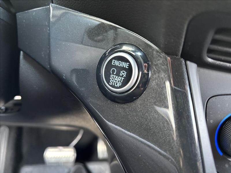 Ford Kuga 2,0 EcoBoost 170 kW ST-Line - fotka 33 z 44