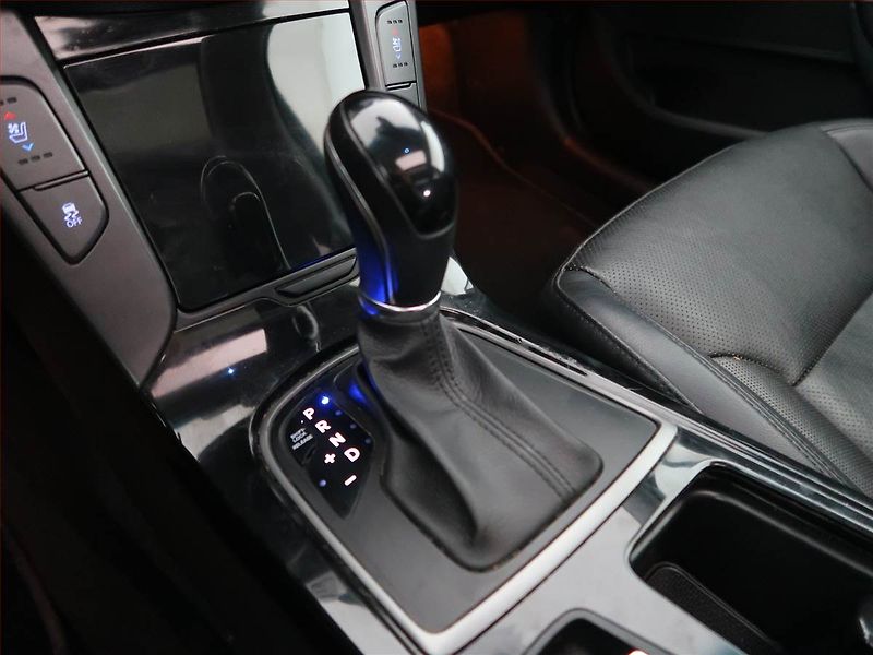 Hyundai i40 (2018) 1.7 CRDi, Automat, Navi - fotka 16 z 23