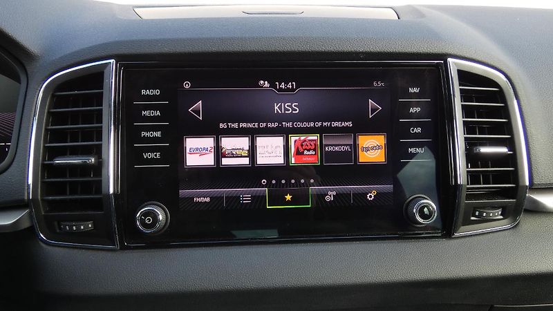 Škoda Karoq 2.0 TDI Ambition DSG - fotka 14 z 24