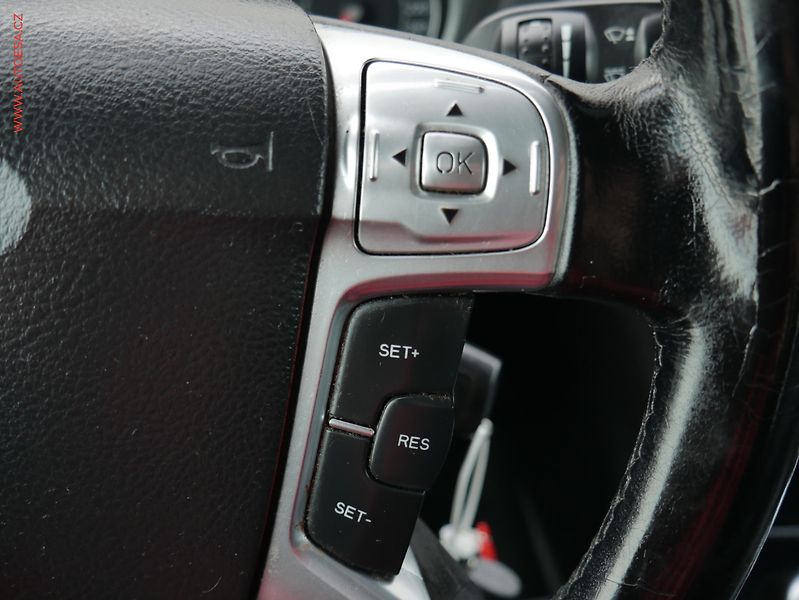 Ford Galaxy (2010) 2.0 TDCi, AT, xenon, kůže - fotka 13 z 24
