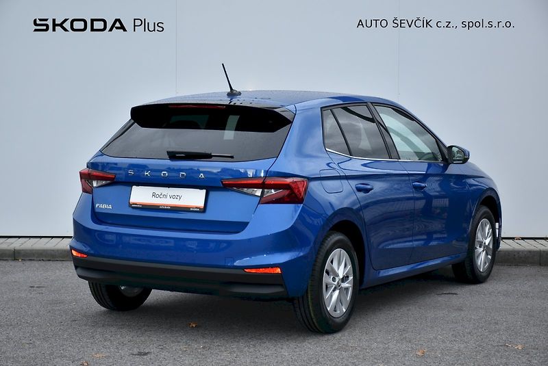 Škoda Fabia (2025) Top Selection 1,0 TSI 70 kW 5- - fotka 2 z 26