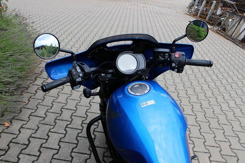 Honda CMX 1100 Rebel (2024) DCT 2024 - fotka 8 z 13