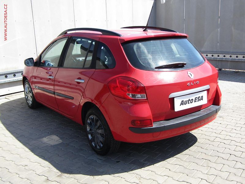 Renault Clio (2009) 1.5 dCi, ČR, AC, el. výbava - fotka 6 z 18