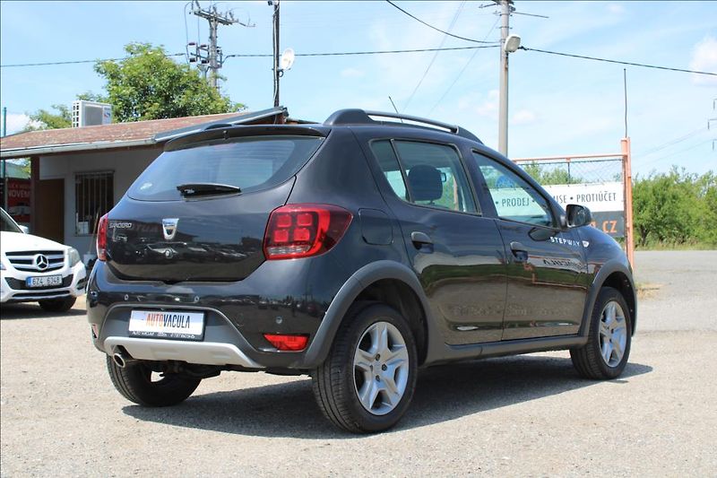 Dacia Sandero 0,9 TCe  STEPWAY, TOP, ČR - fotka 5 z 31