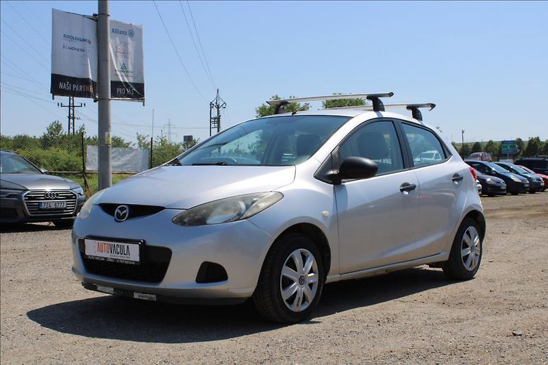 Mazda 2 1,3 i  STK 3/2027, KLIMA - fotka 1 z 20