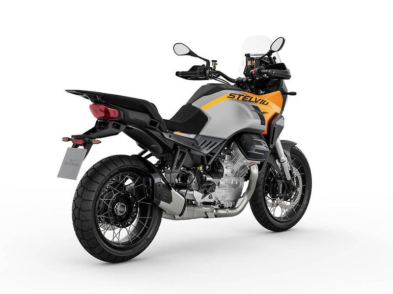 Moto Guzzi V 100 Stelvio (2024) Stelvio V100 PPF Giallo Savana - fotka 4 z 10