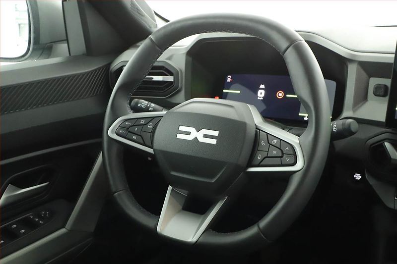 Dacia Bigster (2025) 1.2 MHEV, Journey, Navigace - fotka 8 z 18