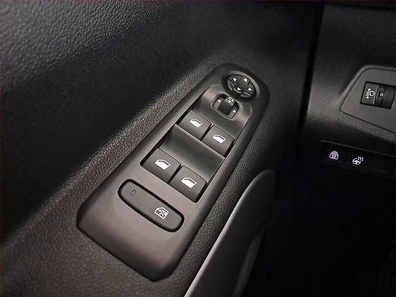 Citroën Berlingo (2025) 1.5 BlueHDi - fotka 16 z 17