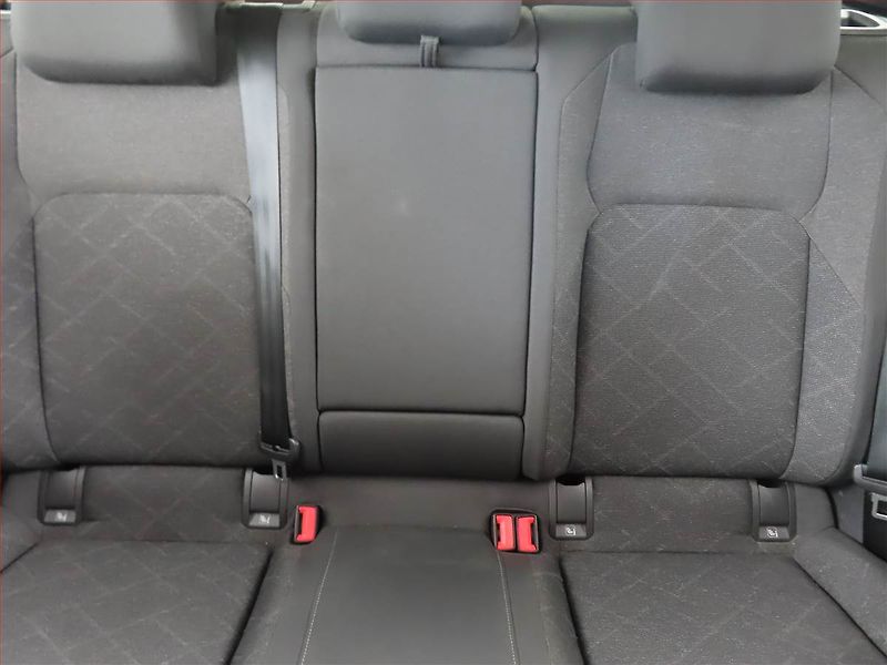 Volkswagen Golf (2021) Life 2.0 TDI, ČR,1.maj - fotka 10 z 15