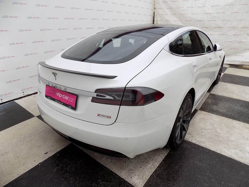 Tesla Model S (2016) P90D-780PS Nabíjení zdarma - fotka 8 z 50