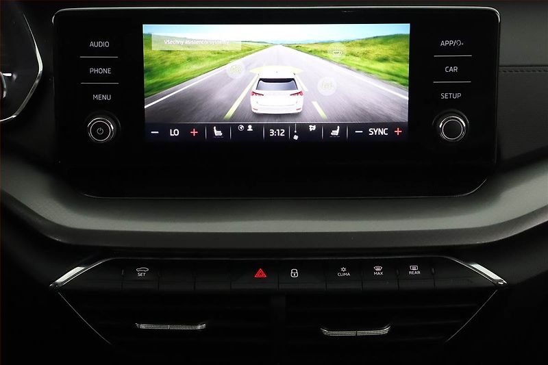 Škoda Octavia (2022) Ambition 2.0 TDI, ČR,1.maj - fotka 13 z 15