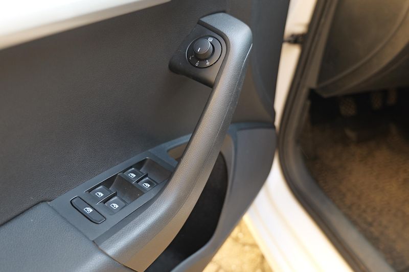 Škoda Octavia TDI 4x4 110kW NezTop Taž Carpl - fotka 22 z 34