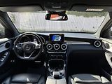 Mercedes-Benz GLC 250d-AMG-4 MATIC-R19-TAŽNÉ - náhled 16