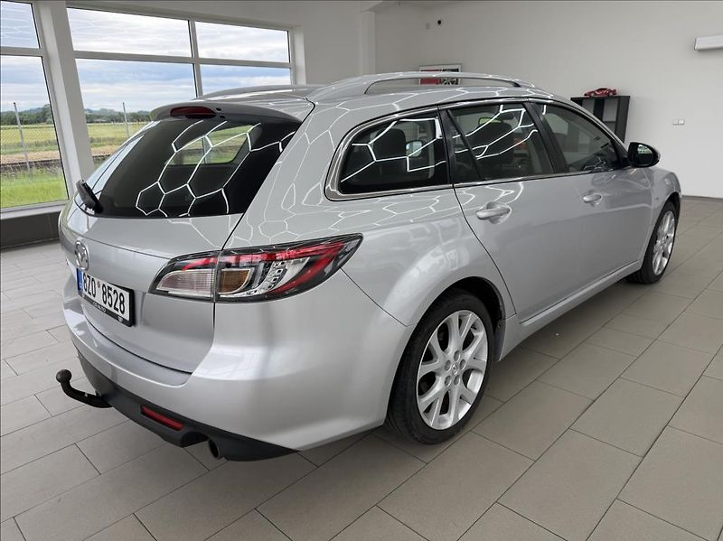 Mazda 6 2,0 i, klimatizace, tažné zař. - fotka 5 z 27